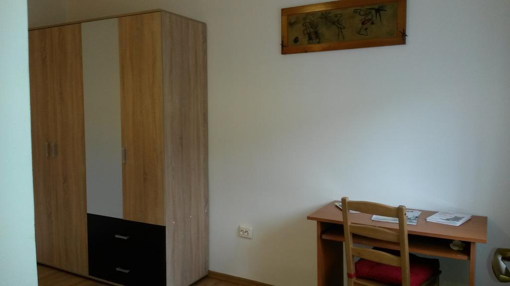 Otopeni Therme Airport Apartment Номер фото